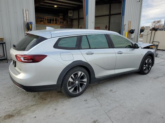 Photo 3 from auction – 2018 BUICK REGAL TOUR with VIN W04GU8SX8J1173587