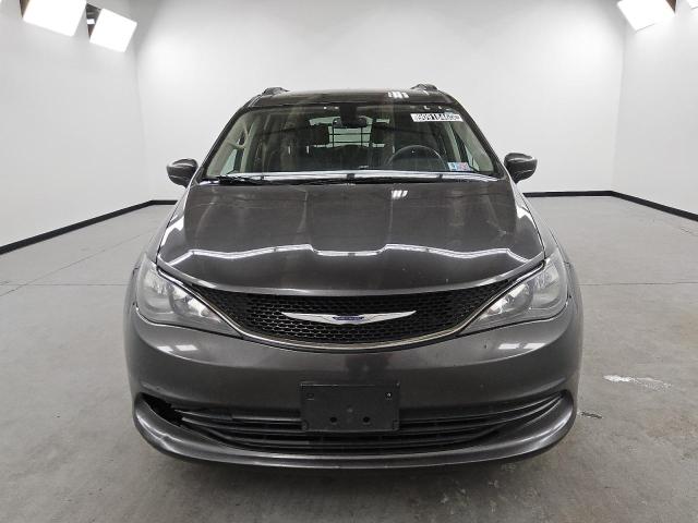 Photo 5 from auction – 2020 CHRYSLER VOYAGER LX with VIN 2C4RC1DG0LR266267
