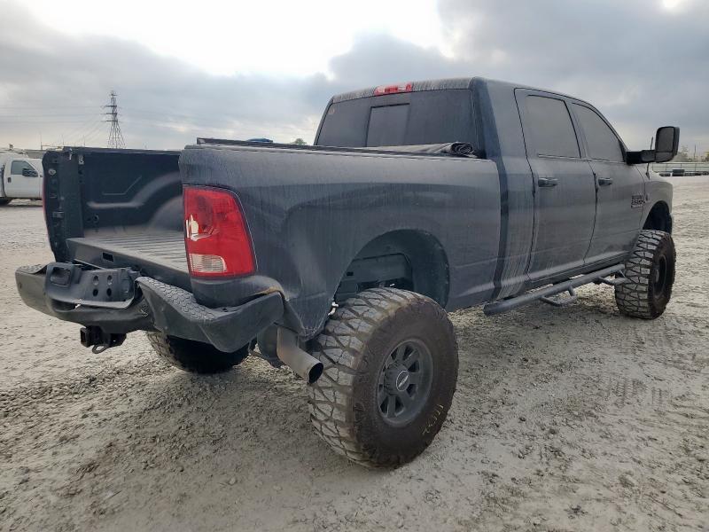 Photo 3 from auction – 2015 RAM 2500 SLT with VIN 3C6UR5ML6FG662072