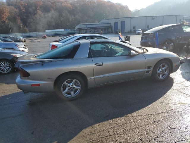 Foto 3 de la subasta – 2001 PONTIAC FIREBIRD con VIN 2G2FV22G812146703
