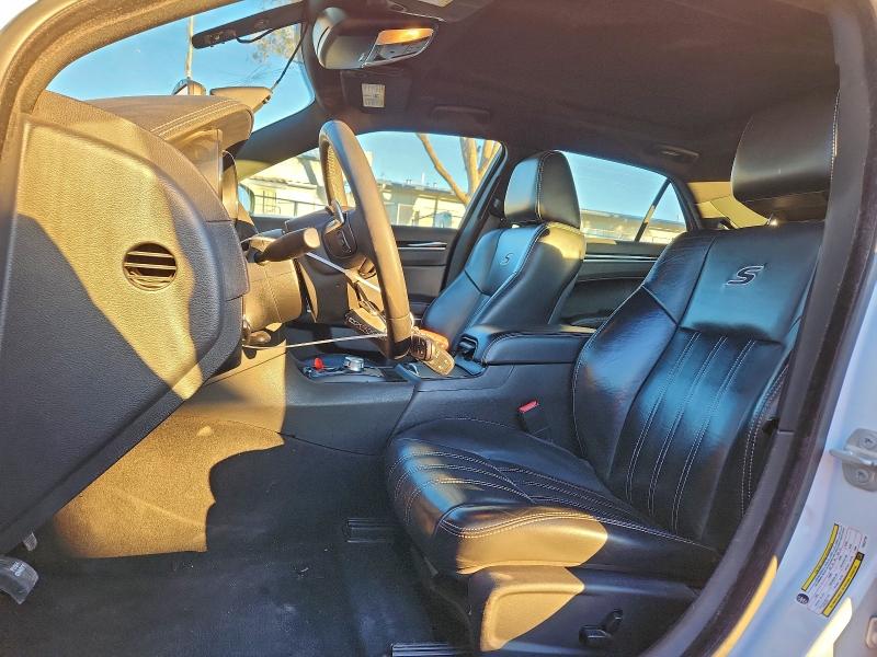 Photo 7 from auction – 2023 CHRYSLER 300 S with VIN 2C3CCABG9PH537769