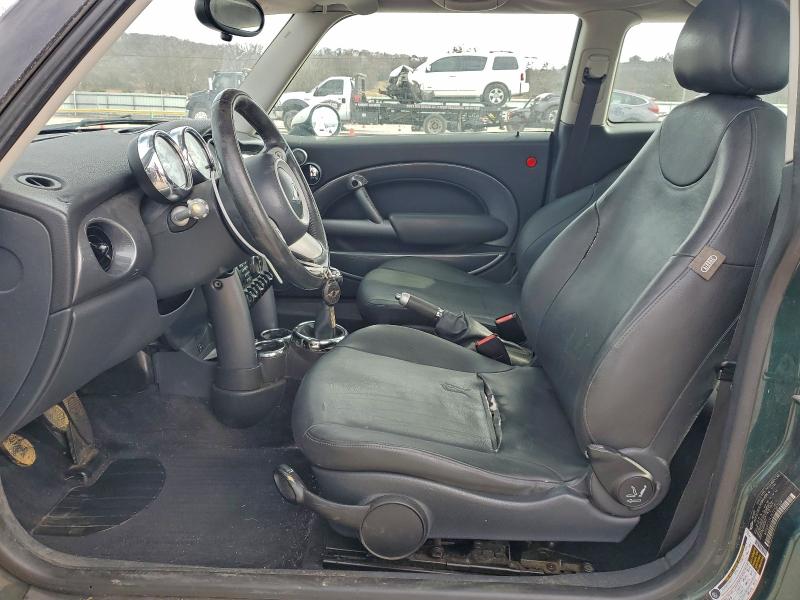 Photo 7 from auction – 2005 MINI COOPER with VIN WMWRC33425TC58749