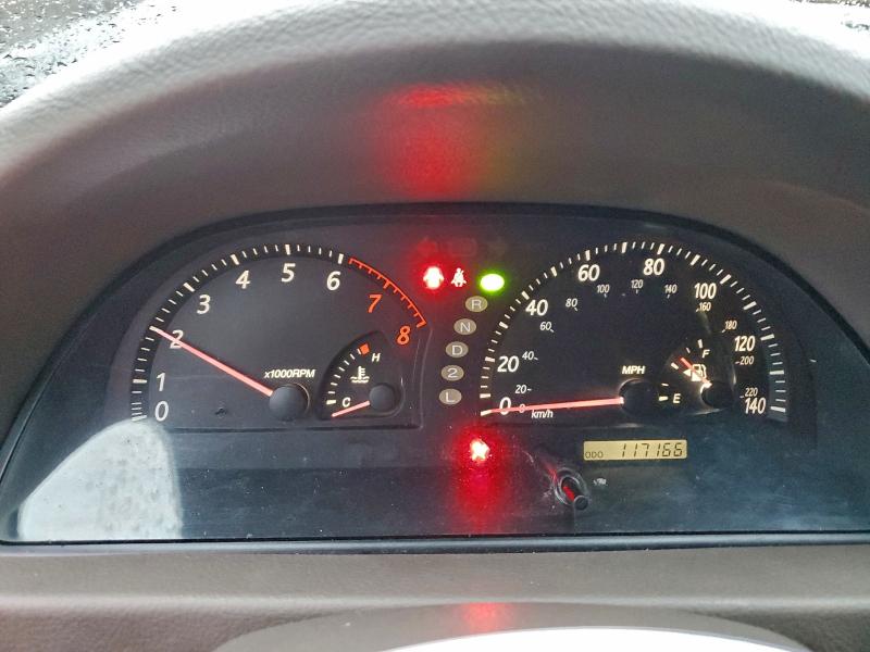 Photo 9 from auction – 2002 TOYOTA CAMRY LE with VIN JTDBF30K020025820