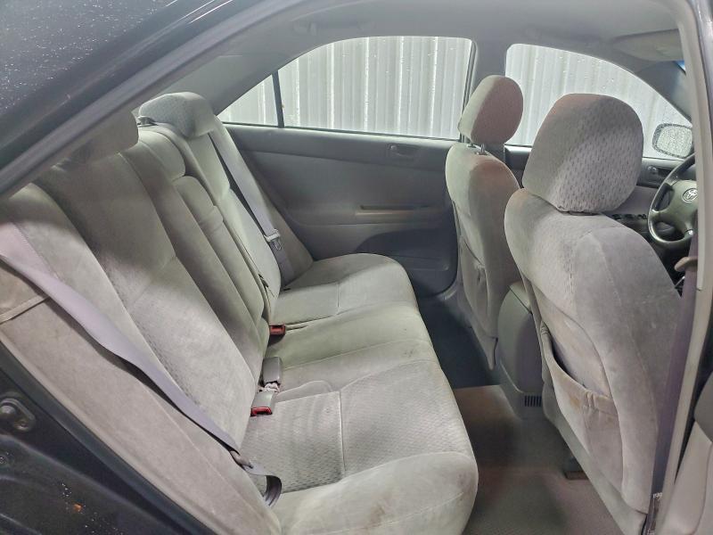 Photo 10 from auction – 2004 TOYOTA CAMRY LE with VIN 4T1BE32K24U367907