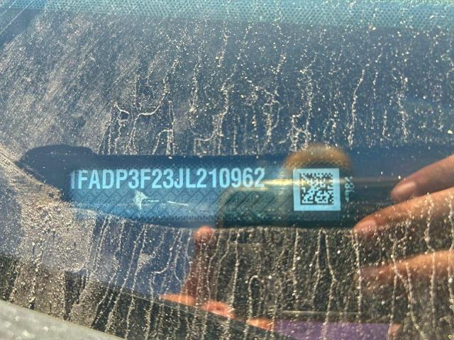 Photo 10 from auction – 2018 FORD FOCUS SE with VIN 1FADP3F23JL210962