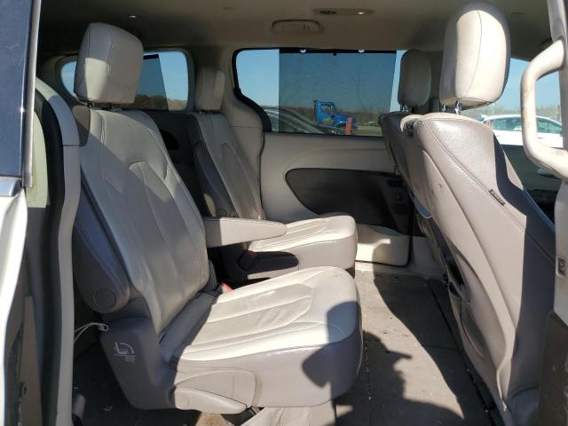 Photo 11 from auction – 2017 CHRYSLER PACIFICA T with VIN 2C4RC1EG7HR560237