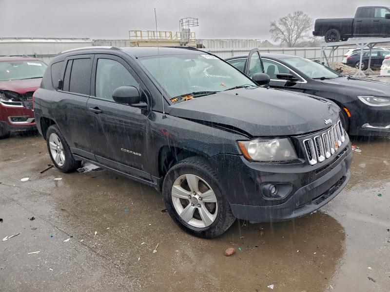 Photo 4 from auction – 2014 JEEP COMPASS with VIN 1C4NJDBB1ED774055