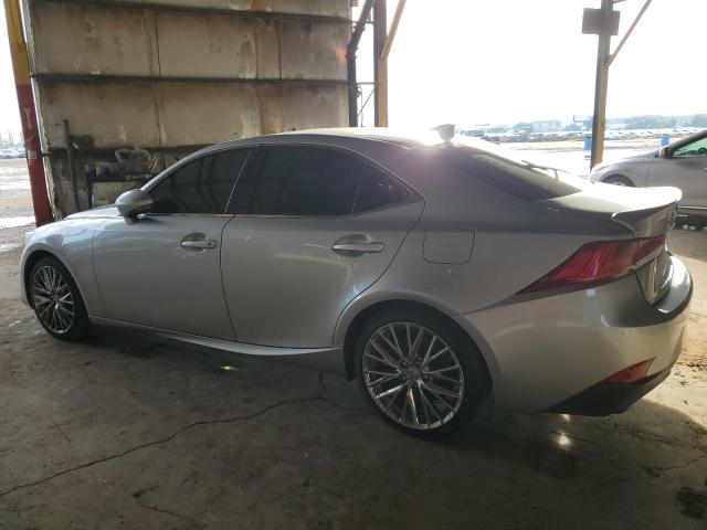 Фото 2 с аукциона – 2017 LEXUS IS 200T с VIN JTHBA1D24H5045415