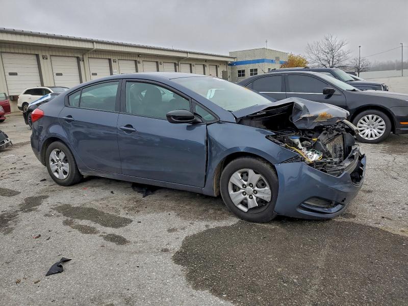 Photo 4 from auction – 2015 KIA FORTE LX with VIN KNAFX4A6XF5416663