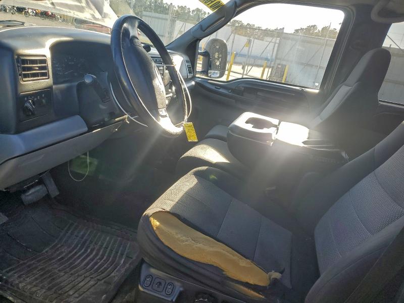 Photo 7 from auction – 2004 FORD F250 with VIN 1FTNW20S44ED28791