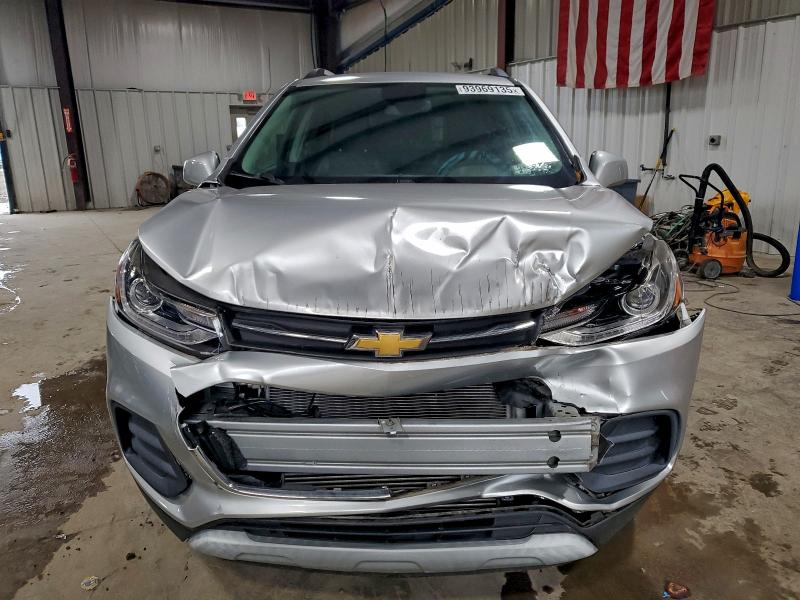 Photo 5 from auction – 2017 CHEVROLET TRAX 1LT with VIN KL7CJPSB1HB188008