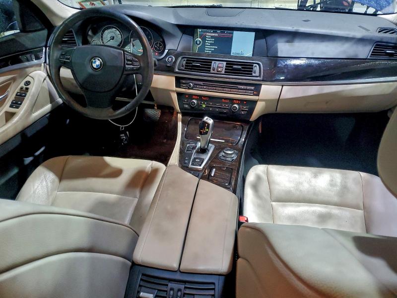 Photo 8 from auction – 2012 BMW 528 XI with VIN WBAXH5C59CDW10212