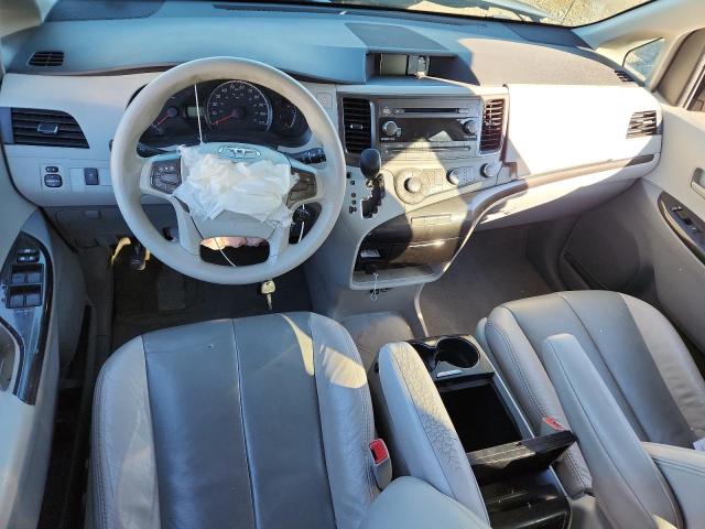 Photo 8 from auction – 2011 TOYOTA SIENNA LE with VIN 5TDKK3DC8BS059368