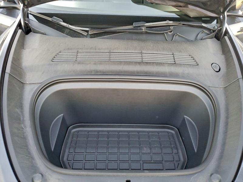 Photo 11 from auction – 2023 TESLA MODEL Y with VIN 7SAYGDEF0PF872003
