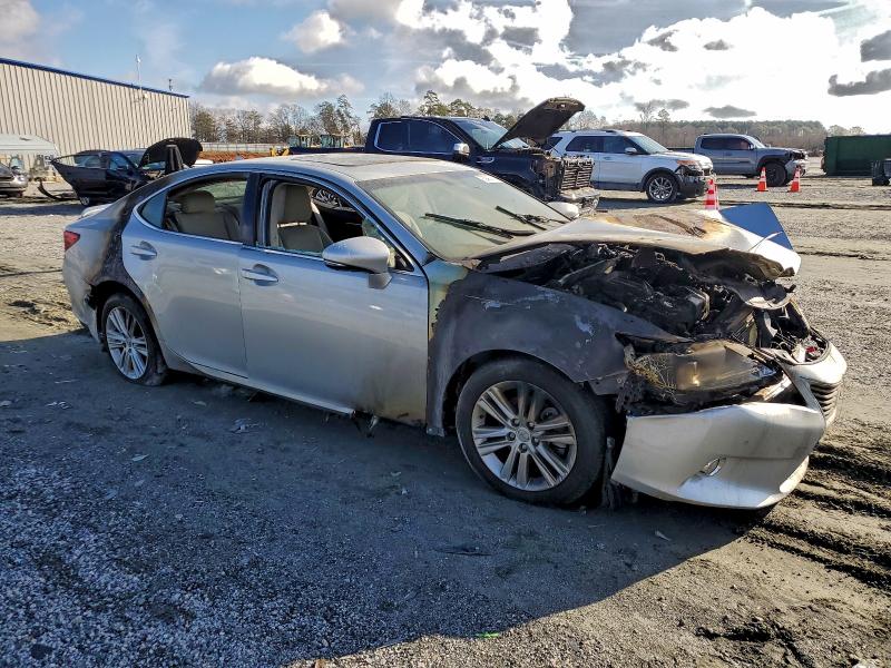 Photo 4 from auction – 2014 LEXUS ES 350 with VIN JTHBK1GGXE2107790
