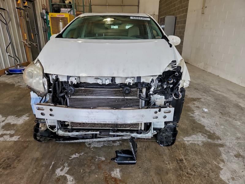 Photo 5 from auction – 2013 TOYOTA PRIUS with VIN JTDKN3DU3D5607415