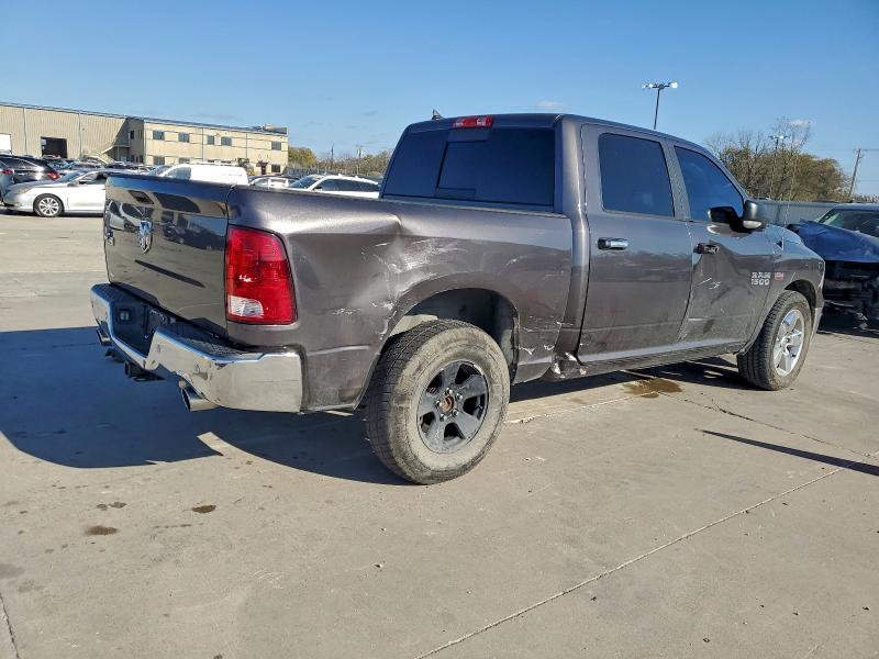 Photo 3 from auction – 2015 RAM 1500 SLT with VIN 1C6RR6LT7FS582155