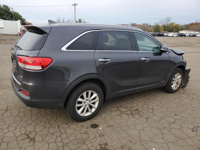 Photo 3 from auction – 2017 KIA SORENTO LX with VIN 5XYPGDA33HG324463