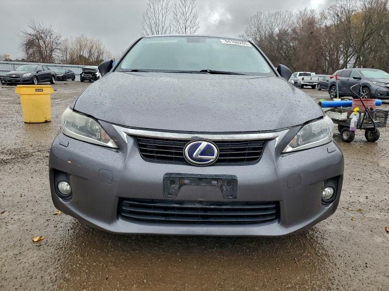 Photo 5 from auction – 2013 LEXUS CT 200 with VIN JTHKD5BH2D2138189