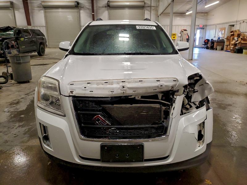 Photo 5 from auction – 2011 GMC TERRAIN SL with VIN 2CTFLSE53B6313981