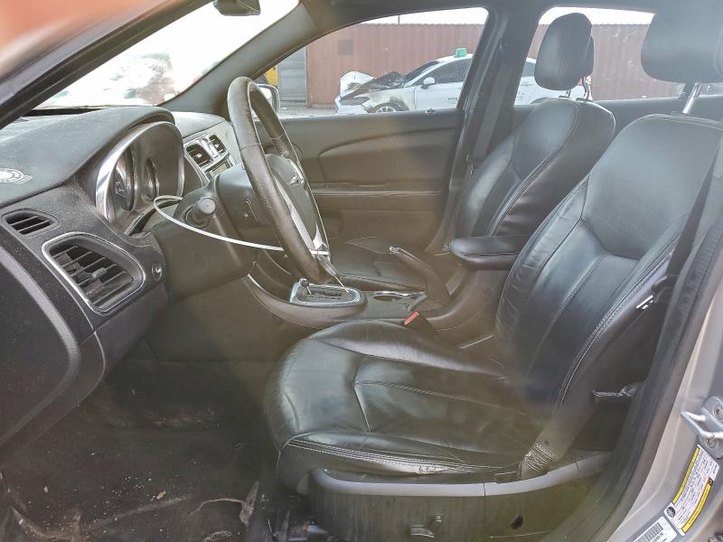 Photo 7 from auction – 2013 CHRYSLER 200 LIMITE with VIN 1C3CCBCG2DN744009