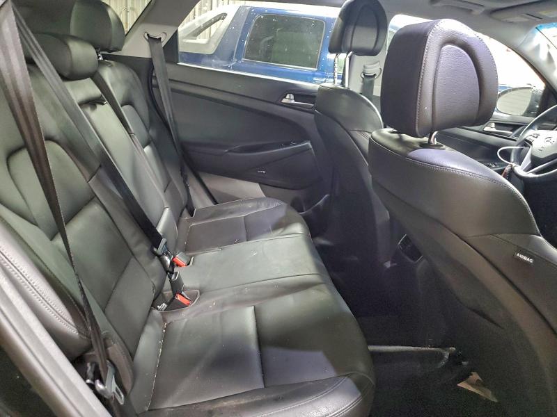 Photo 10 from auction – 2018 HYUNDAI TUCSON VAL with VIN KM8J3CA23JU784046