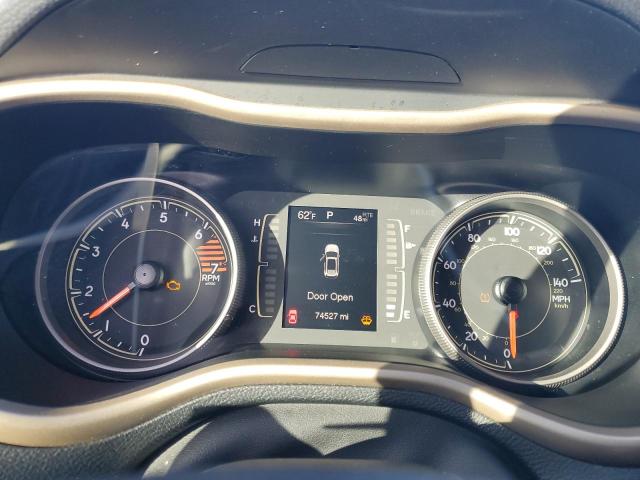Photo 9 from auction – 2018 JEEP CHEROKEE L with VIN 1C4PJMCB8JD569947