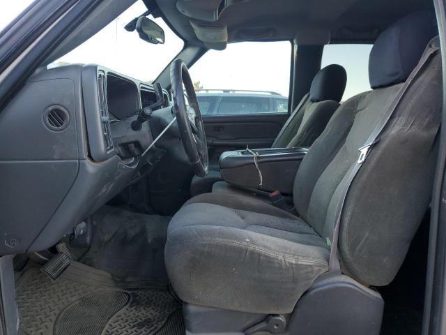 Photo 7 from auction – 2004 CHEVROLET SILVERADO with VIN 2GCEC19T741316800