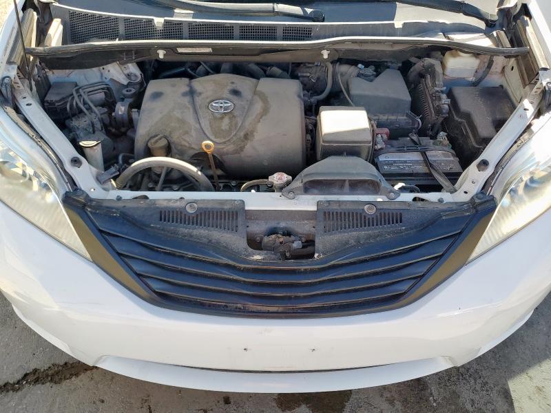 Photo 12 from auction – 2017 TOYOTA SIENNA with VIN 5TDZZ3DC4HS860785