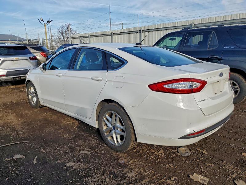 Photo 2 from auction – 2016 FORD FUSION SE with VIN 3FA6P0HD1GR278337