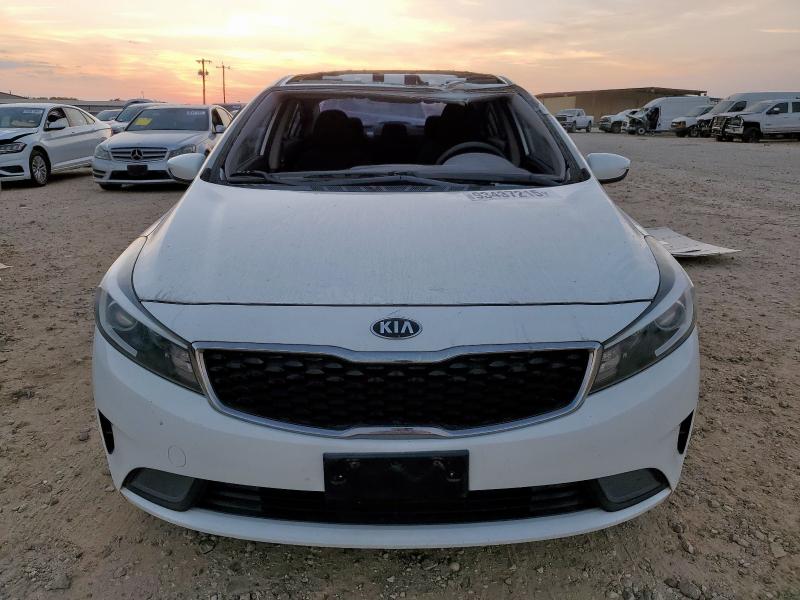 Photo 5 from auction – 2017 KIA FORTE with VIN 3KPFK4A74HE066271