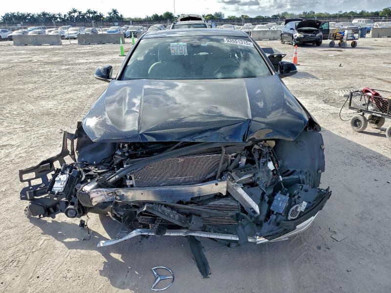 Photo 5 from auction – 2022 BMW 228XI with VIN WBA73AK00N7K97145