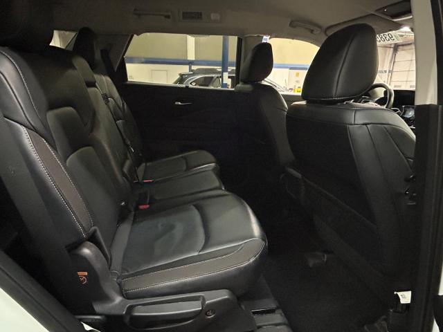Photo 11 from auction – 2022 NISSAN PATHFINDER with VIN 5N1DR3CC1NC263646