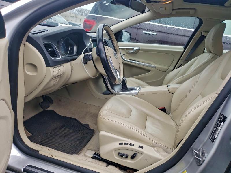 Photo 7 from auction – 2016 VOLVO V60 T5 PRE with VIN YV140MEK5G1301414