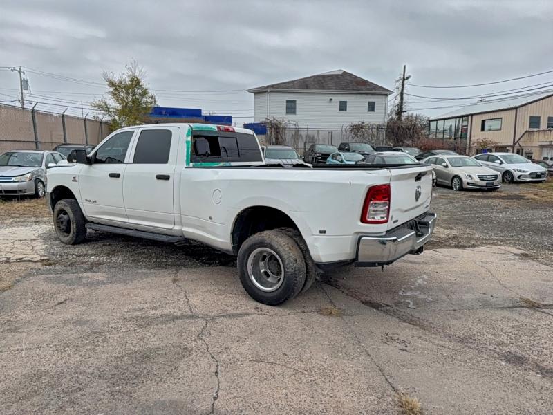 Photo 3 from auction – 2019 RAM 3500 TRADE with VIN 3C63RRGL4KG648440