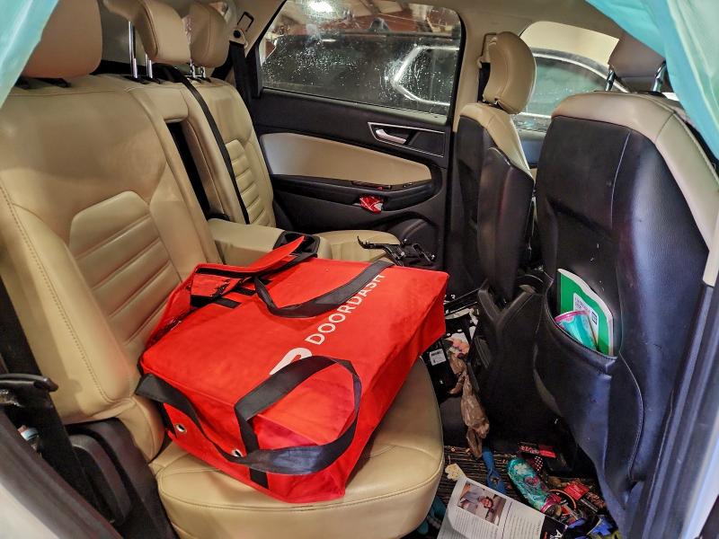 Photo 11 from auction – 2018 FORD EDGE SEL with VIN 2FMPK4J92JBB25039
