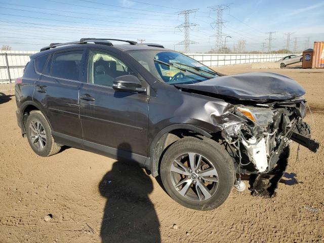 Photo 4 from auction – 2017 TOYOTA RAV4 XLE with VIN JTMRFREVXHJ131019
