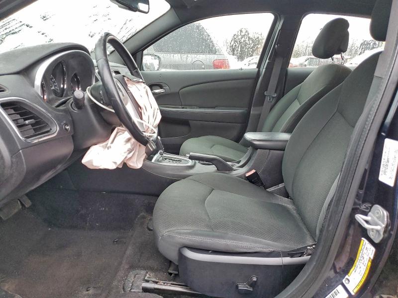 Photo 7 from auction – 2012 CHRYSLER 200 TOURIN with VIN 1C3CCBBB7CN107945