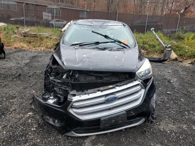Photo 5 from auction – 2017 FORD ESCAPE with VIN 1FMCU0GD3HUB74512