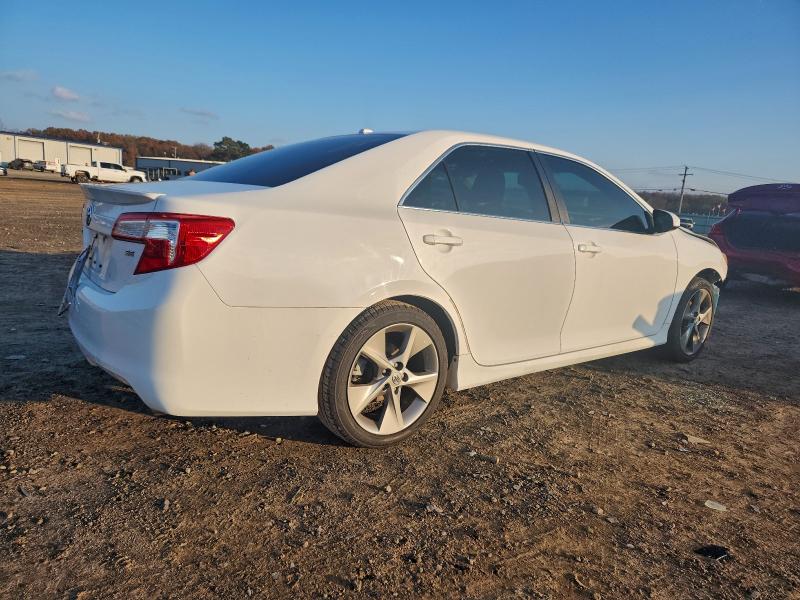 Photo 3 from auction – 2012 TOYOTA CAMRY SE with VIN 4T1BK1FK8CU018319