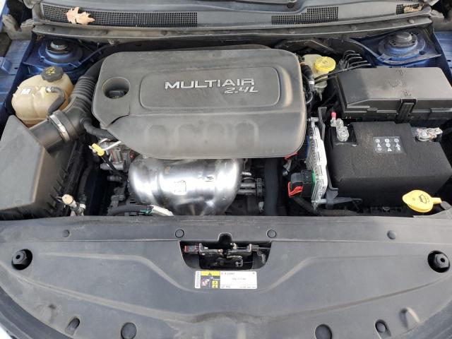 Photo 11 from auction – 2015 CHRYSLER 200 LIMITE with VIN 1C3CCCAB5FN536805