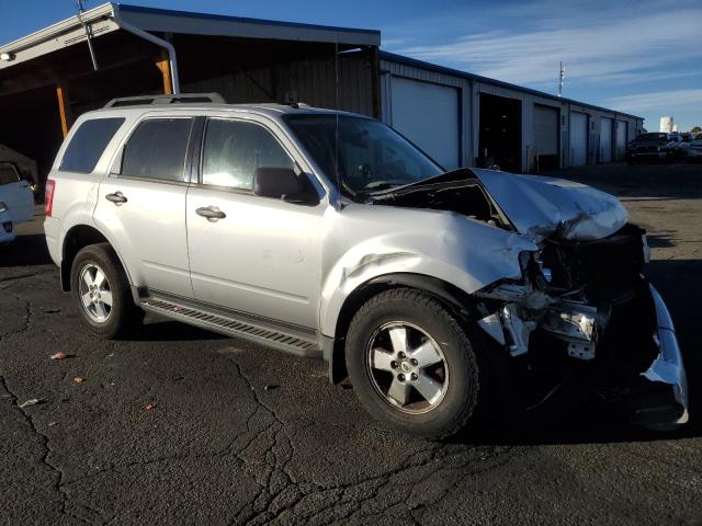 Photo 4 from auction – 2011 FORD ESCAPE with VIN 1FMCU0D73BKC17649