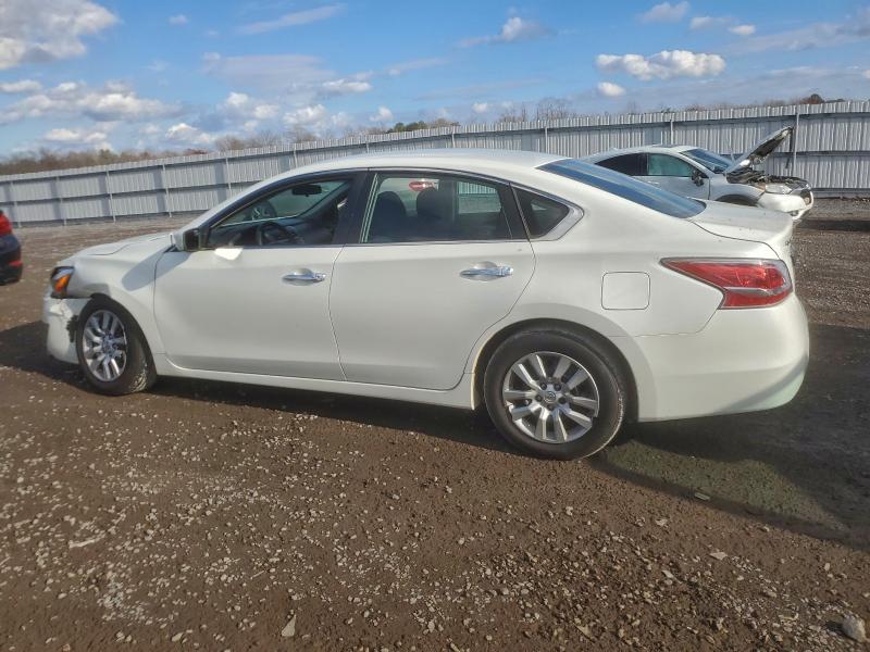 Photo 2 from auction – 2015 NISSAN ALTIMA 2.5 with VIN 1N4AL3AP5FN318514