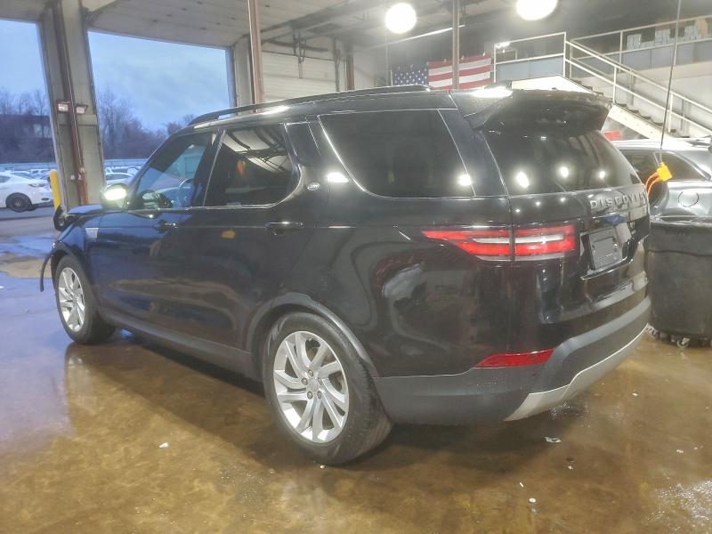 Photo 2 from auction – 2017 LAND ROVER DISCOVERY with VIN SALRRBBV2HA011677