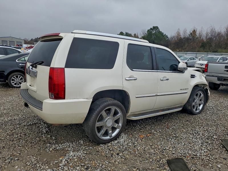 Photo 3 from auction – 2007 CADILLAC ESCALADE L with VIN 1GYFK63847R232898