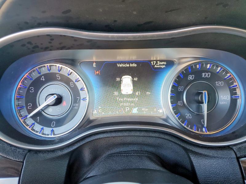 Photo 9 from auction – 2015 CHRYSLER 300 LIMITE with VIN 2C3CCAAG5FH749133