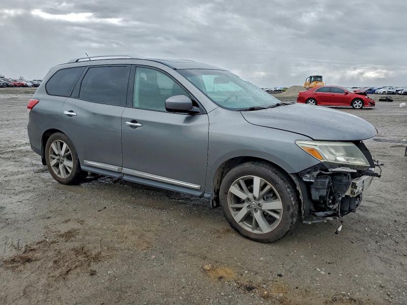 Photo 4 from auction – 2015 NISSAN PATHFINDER with VIN 5N1AR2MMXFC683783