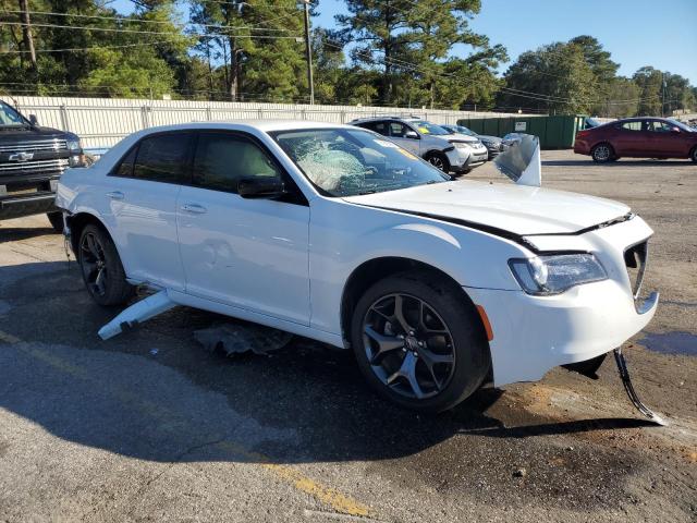 Photo 4 from auction – 2023 CHRYSLER 300 with VIN 2C3CCAAG7PH620621