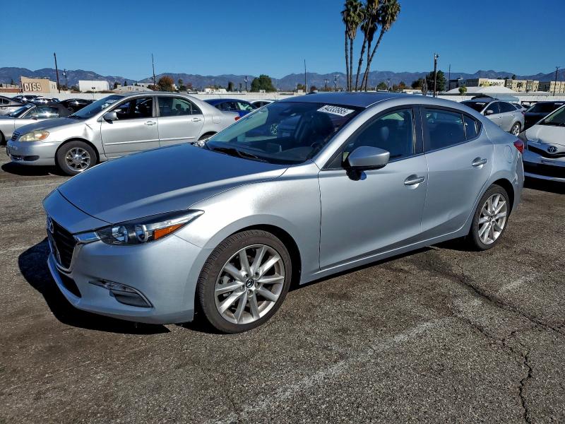 MAZDA 3 TOURING 2017 z numerem VIN 3MZBN1V79HM127776 - Zdjęcie z aukcji
