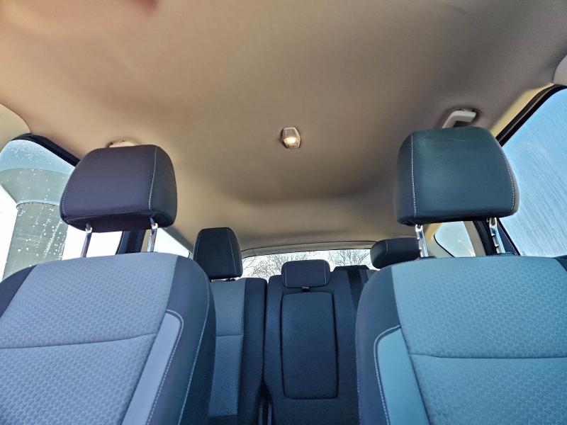 صورة رقم 10 من المزاد - 2017 FORD ESCAPE مع VIN 1FMCU9G97HUE53753
